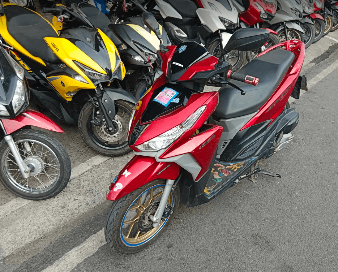 Why Scooters and Motorcycles Are So Popular in Southeast Asia